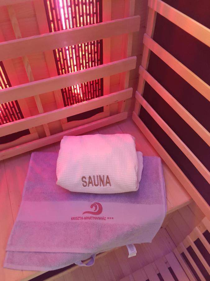 バラトンレッレKriszta Apartmanhazアパートメント エクステリア 写真