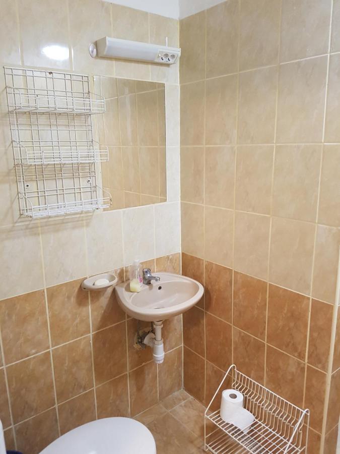 バラトンレッレKriszta Apartmanhazアパートメント エクステリア 写真